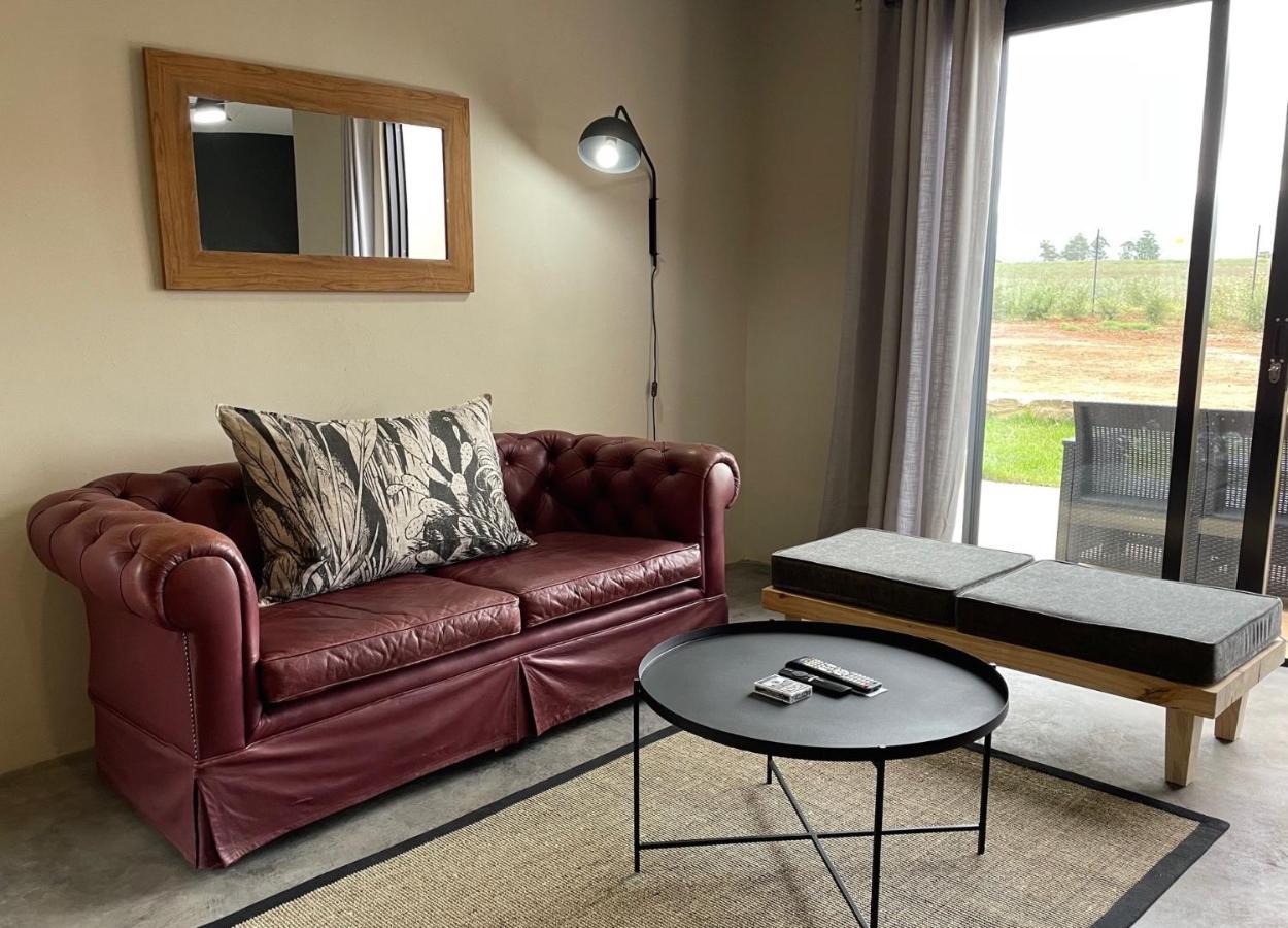 The Goodland Cottages Champagne Valley Exteriör bild